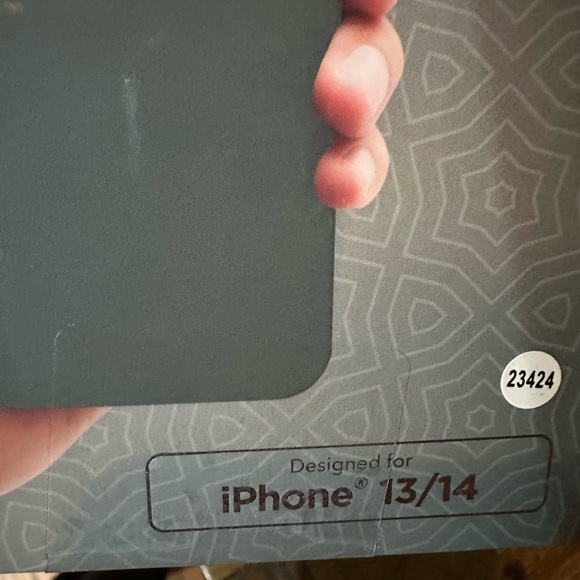 iPhone Protective Case - Picture 3 of 3